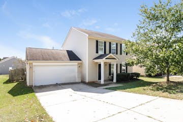 140 Denby Dr Winston-Salem, NC 27107